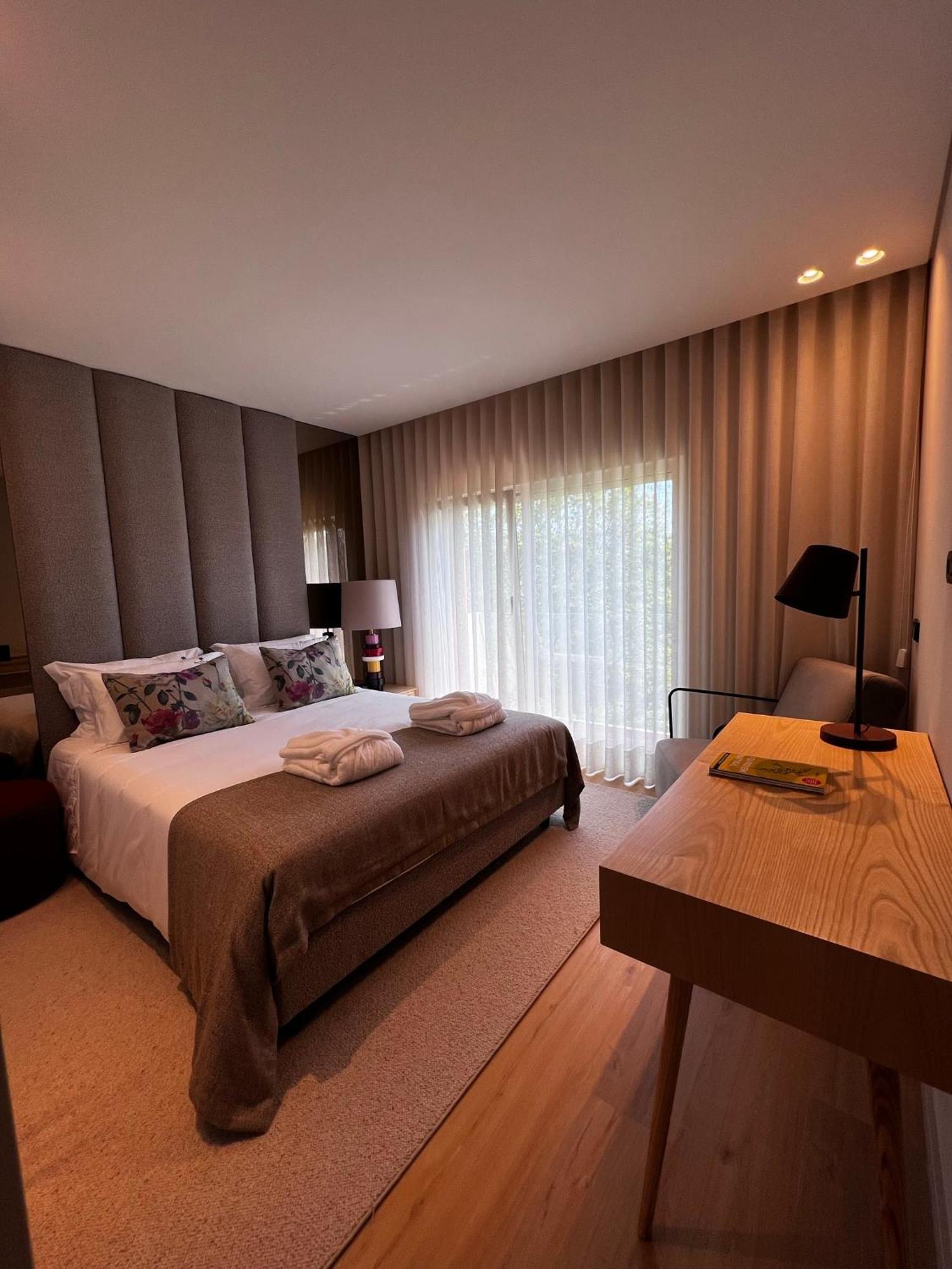 Casas Bouca Maria - Aqua Village & Sports มาร์โก เดอ คานาเวเซส ภายนอก รูปภาพ